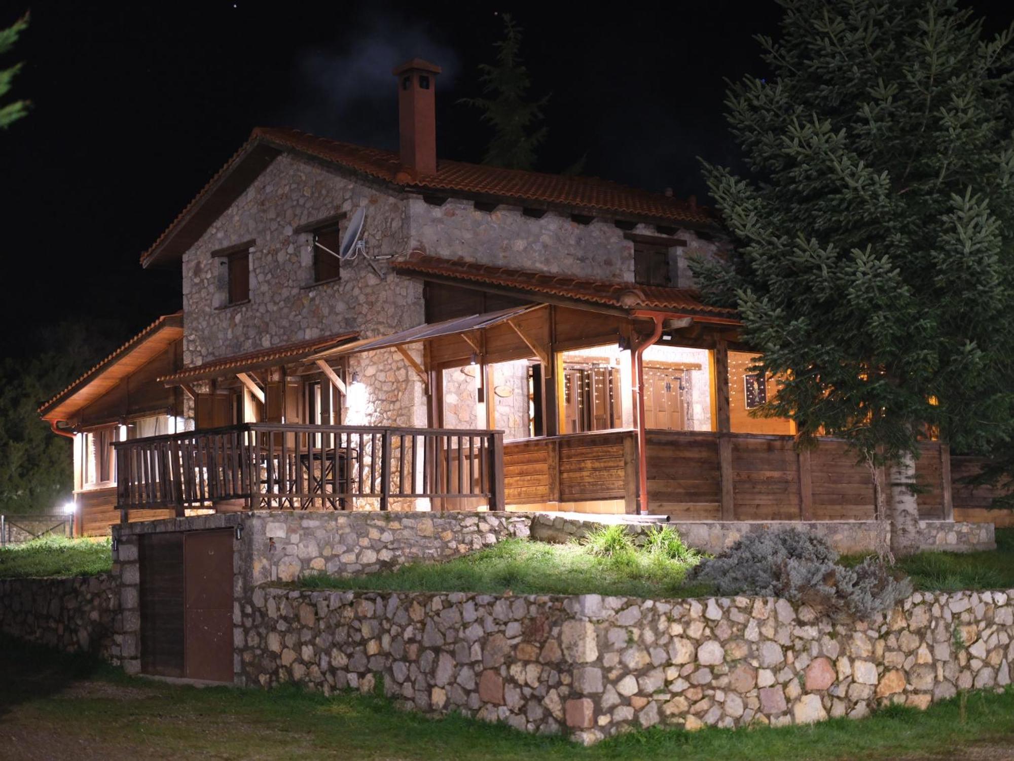 Mont Valley Boutique Chalets Арахова Екстер'єр фото