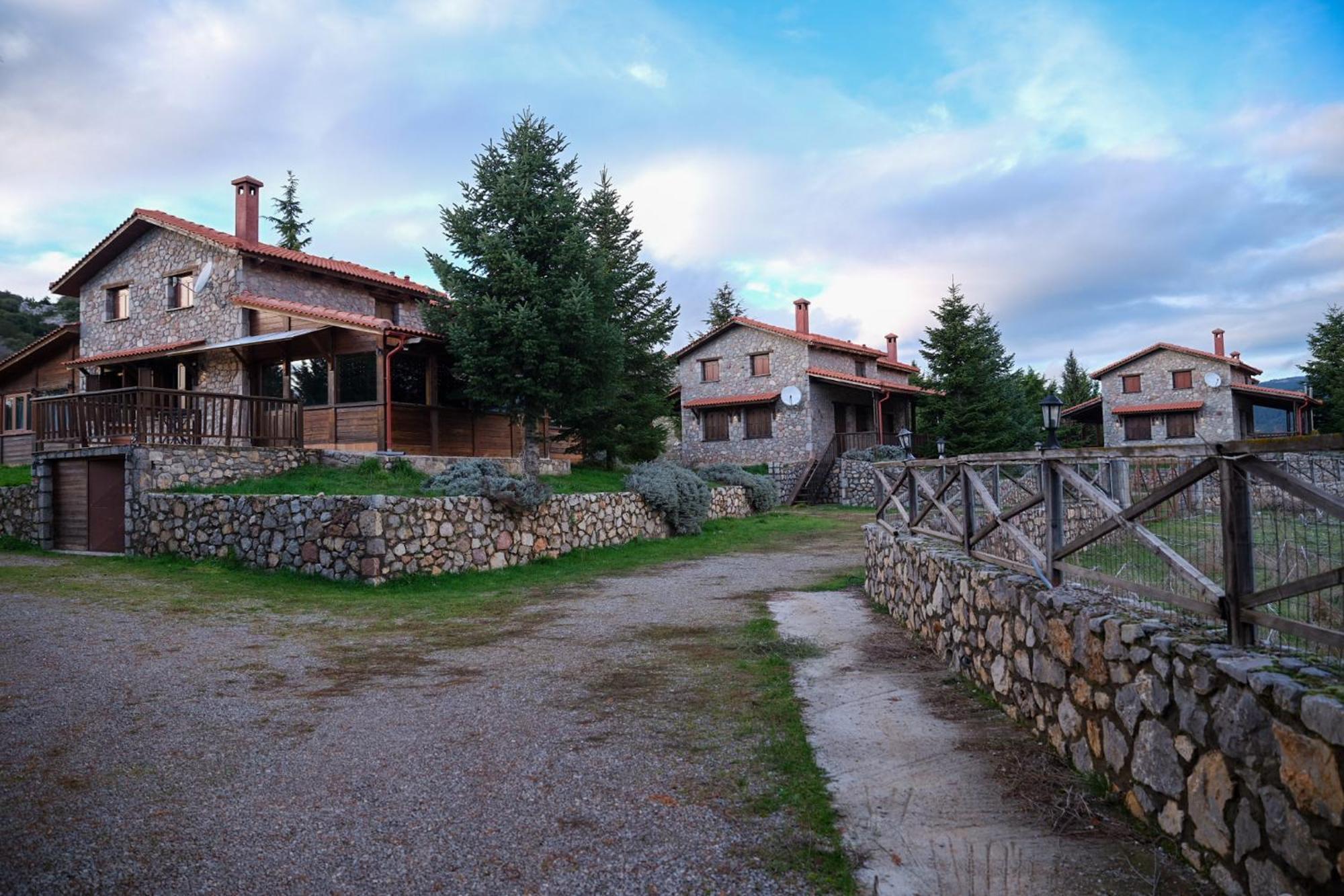 Mont Valley Boutique Chalets Арахова Екстер'єр фото