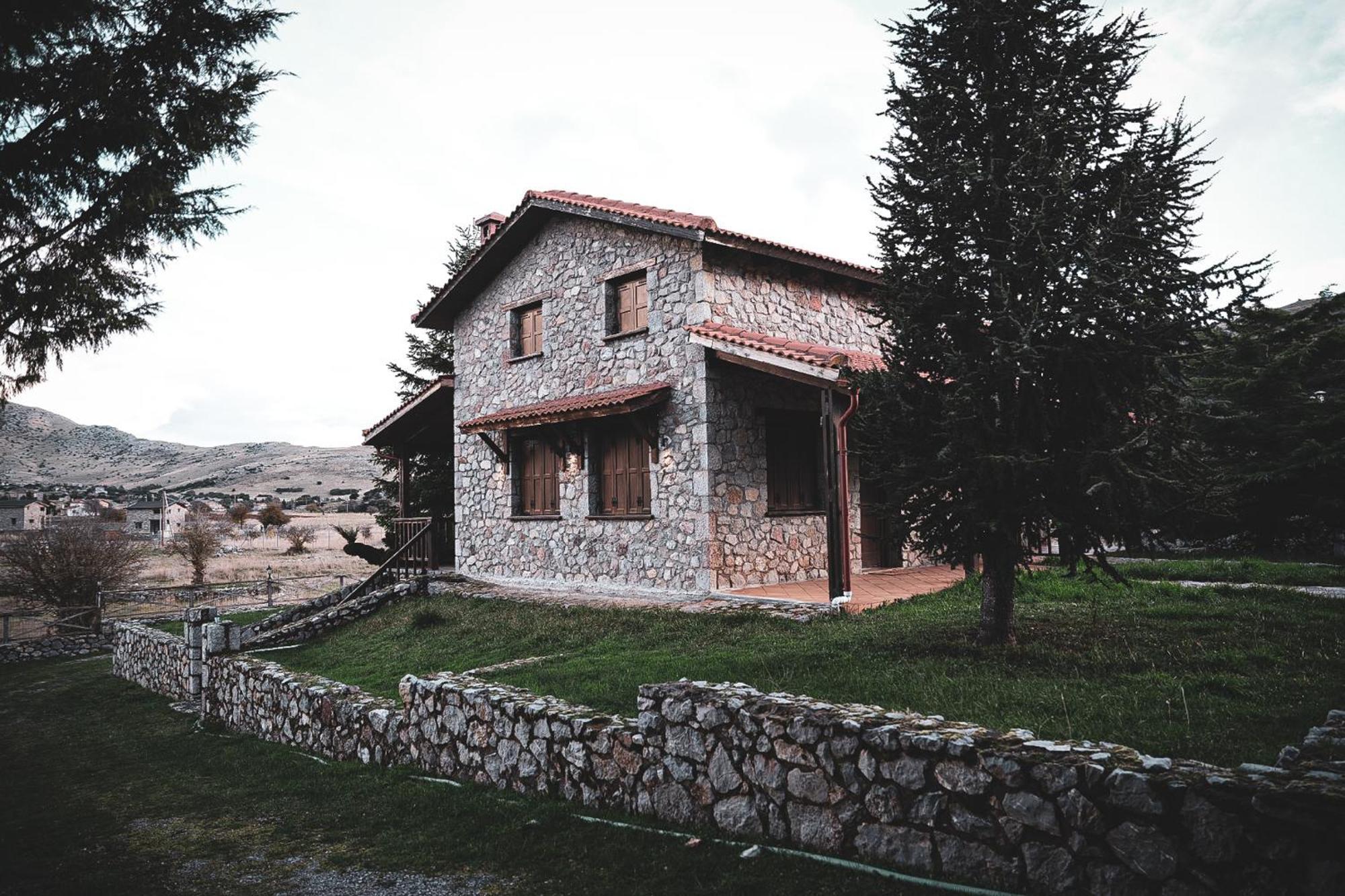 Mont Valley Boutique Chalets Арахова Екстер'єр фото
