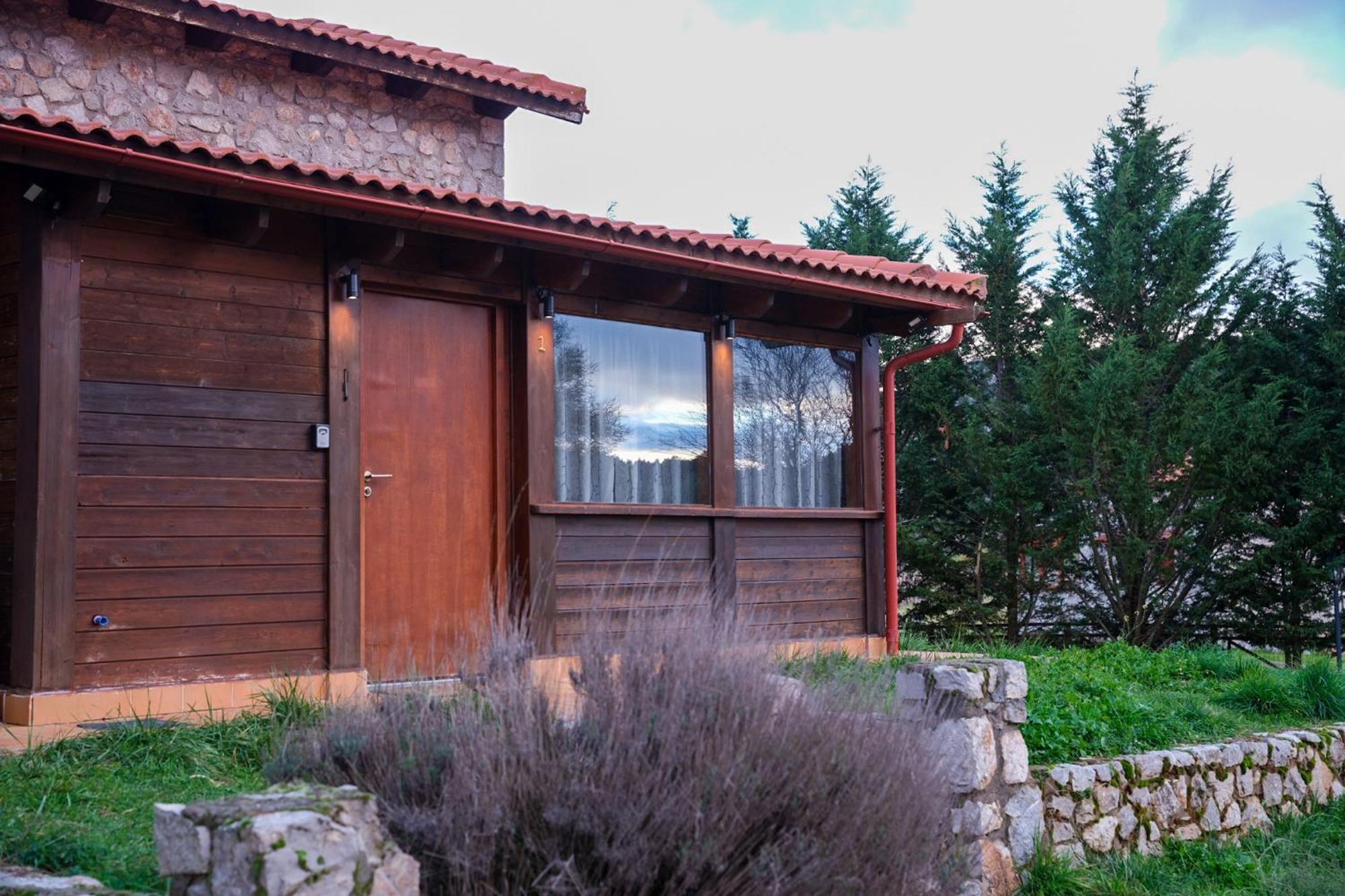 Mont Valley Boutique Chalets Арахова Екстер'єр фото