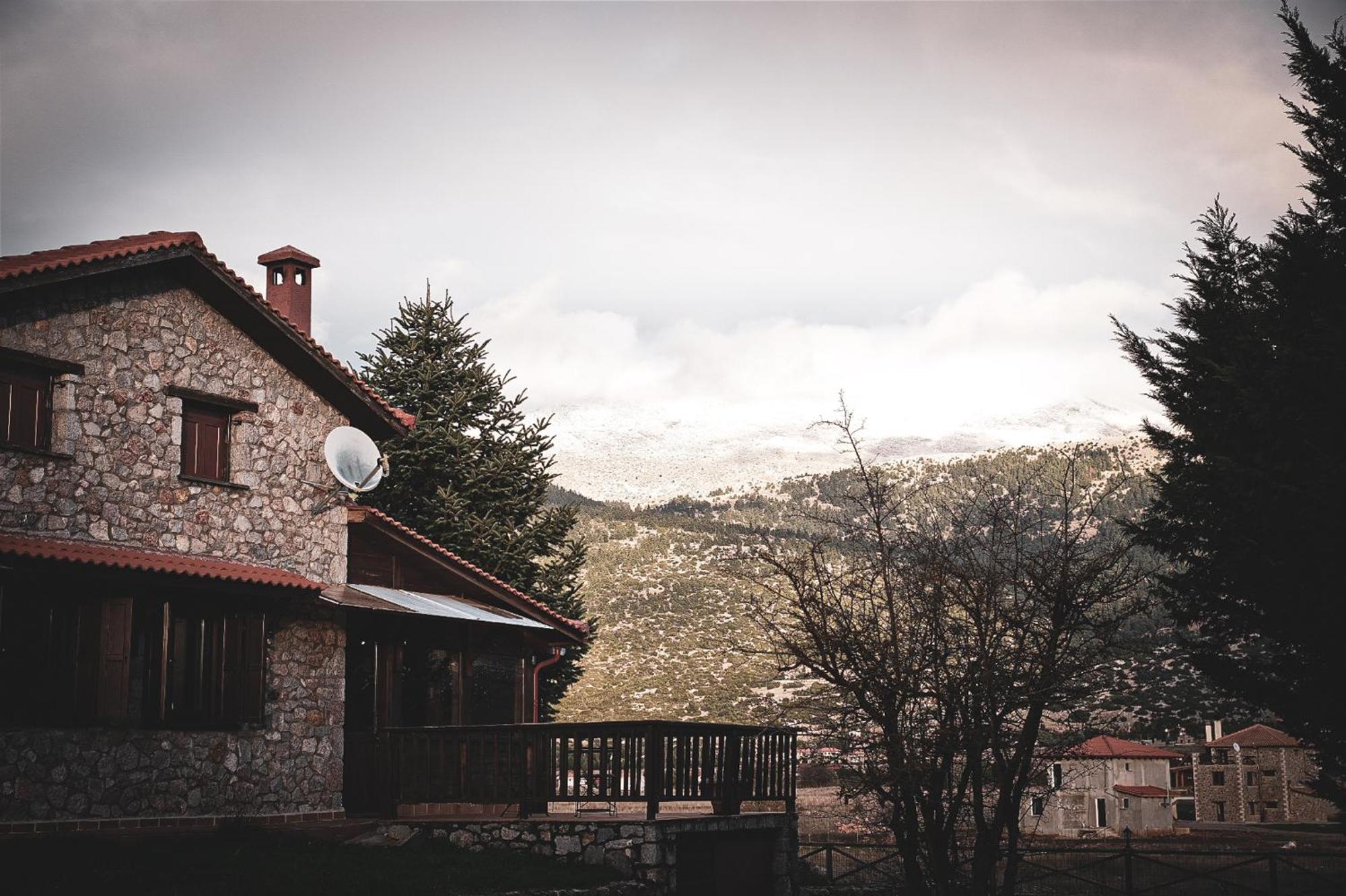 Mont Valley Boutique Chalets Арахова Екстер'єр фото